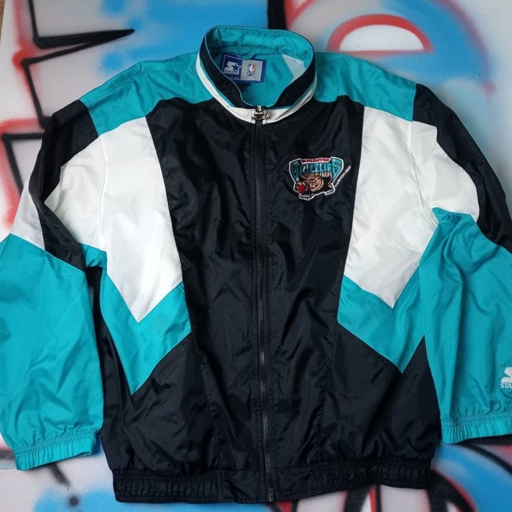 Rare Vintage Vancouver Grizzlies windbreaker zipup